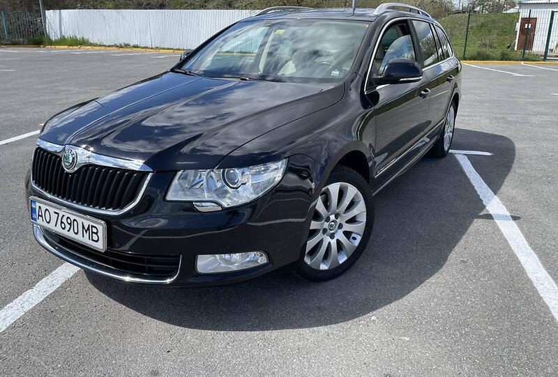 Skoda Superb Elegance  2011