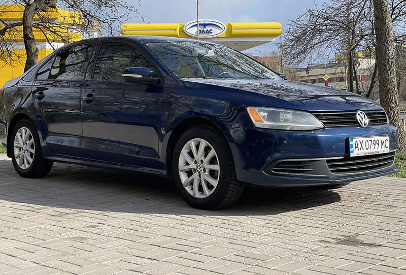 Volkswagen Jetta 2011