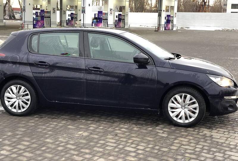 Peugeot 308 2015