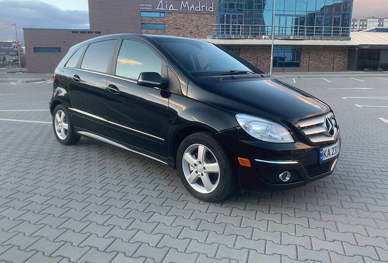 Mercedes-Benz B 200 2010