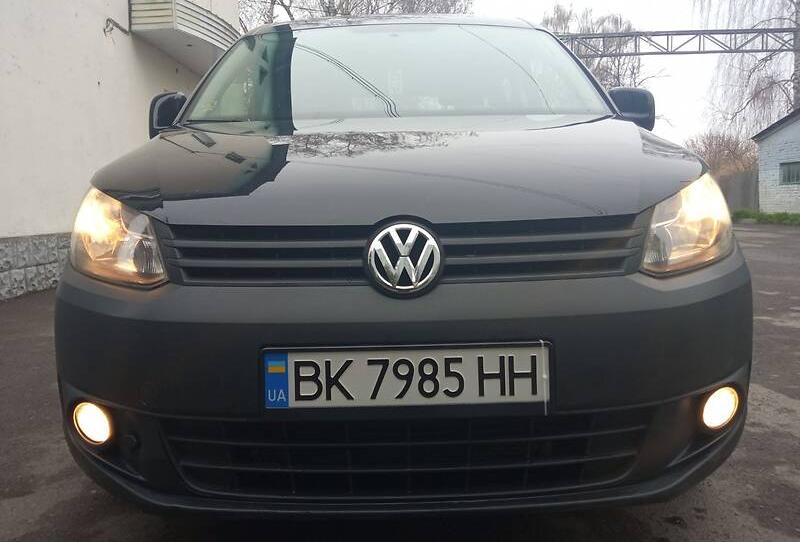 Volkswagen Caddy пасс. 2011