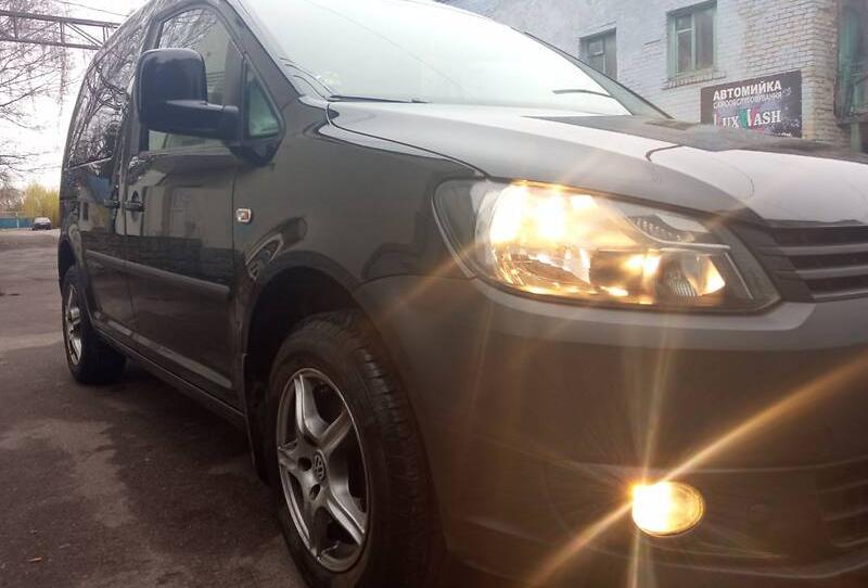 Volkswagen Caddy пасс. 2011