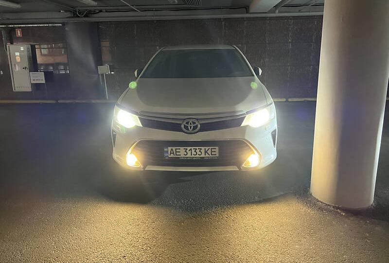 Toyota Camry 2016