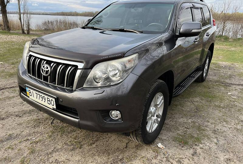 Toyota Land Cruiser Prado 150 2010
