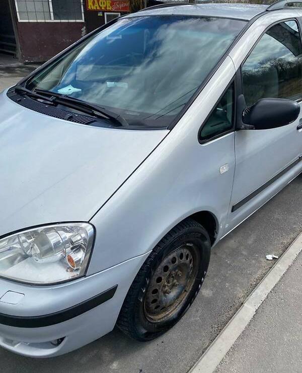 Ford Galaxy 2002