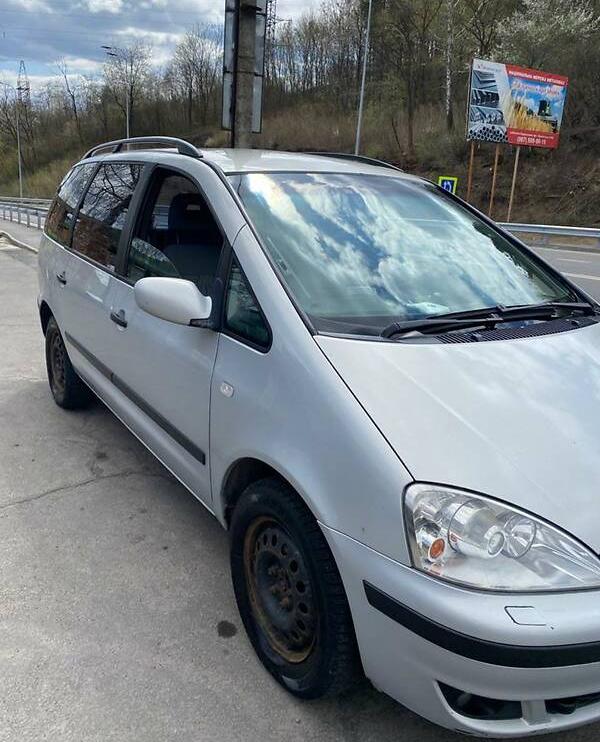 Ford Galaxy 2002