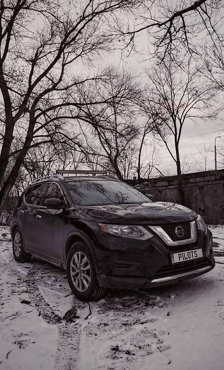 Nissan Rogue rogue sv 2020