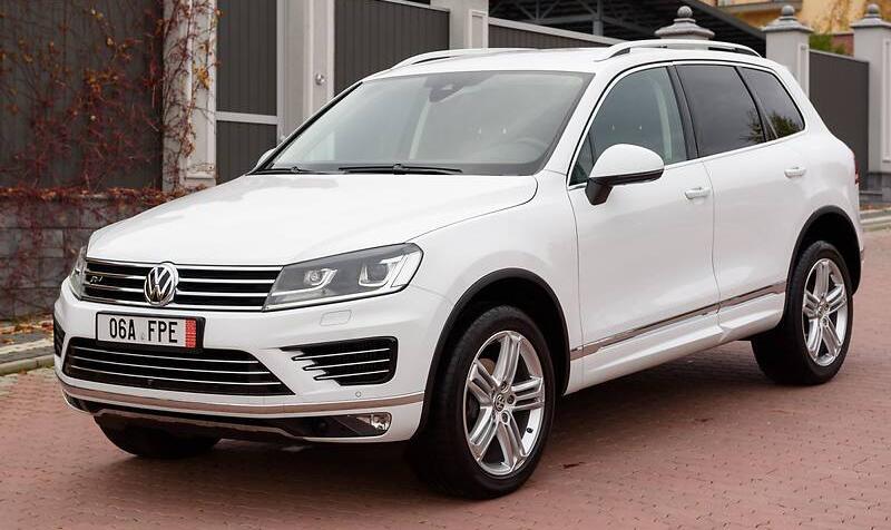 Volkswagen Touareg R LINE  2017