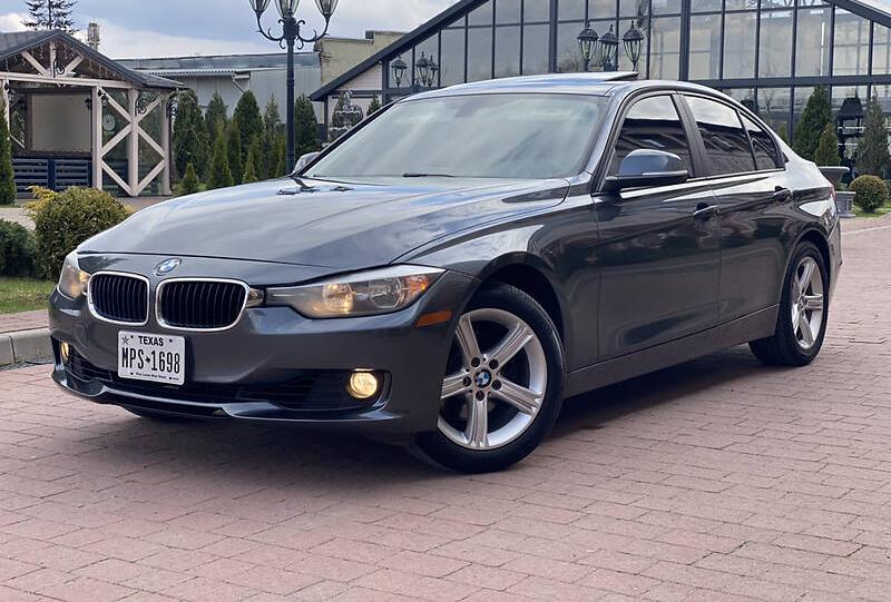 BMW 328 2013