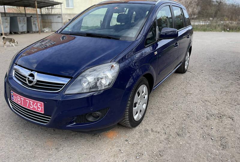 Opel Zafira 2014