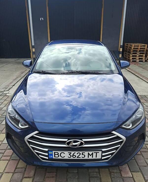 Hyundai Elantra 2017