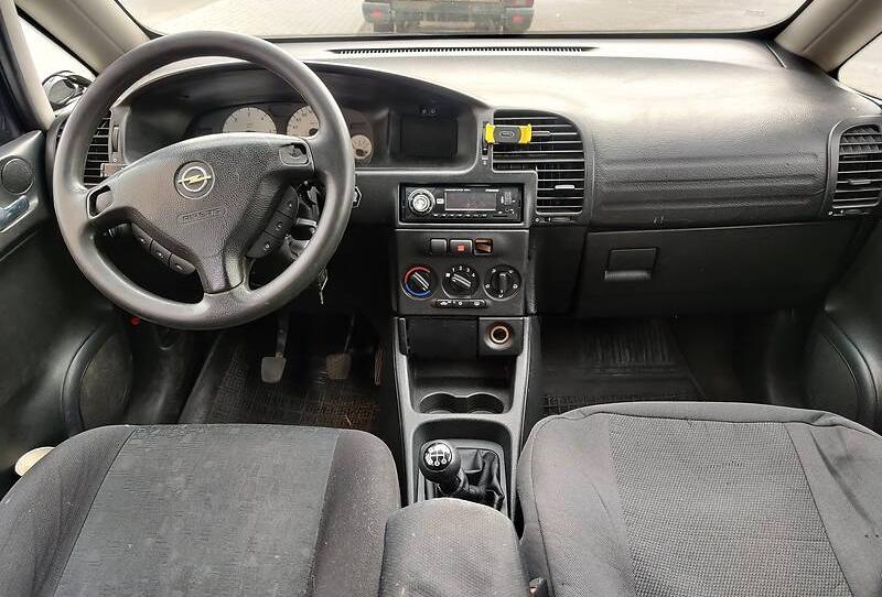 Opel Zafira 2003