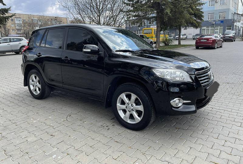Toyota RAV4 2010