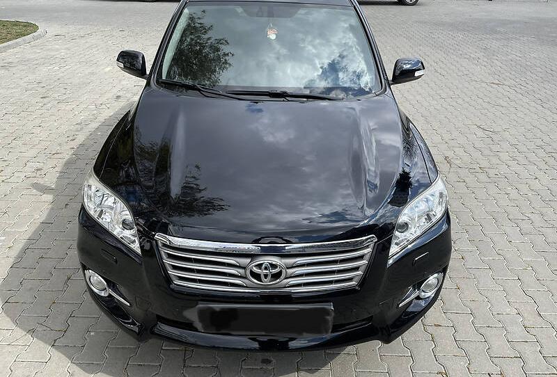 Toyota RAV4 2010