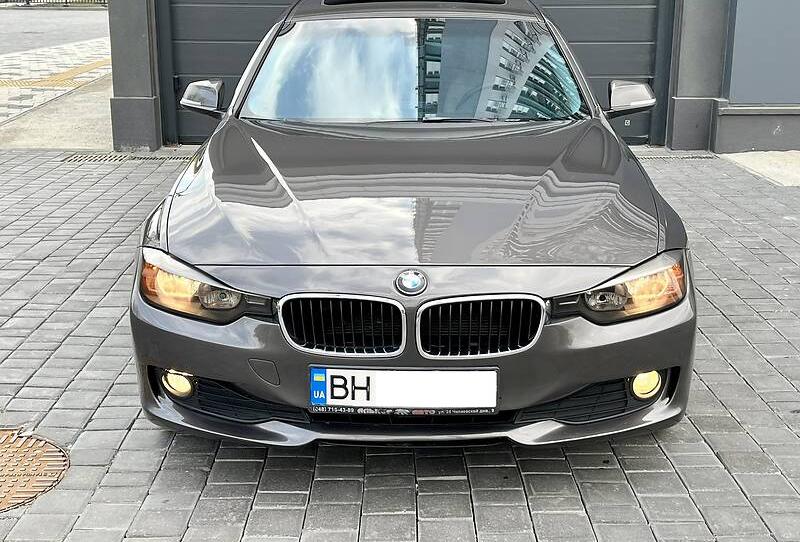BMW 328 2013