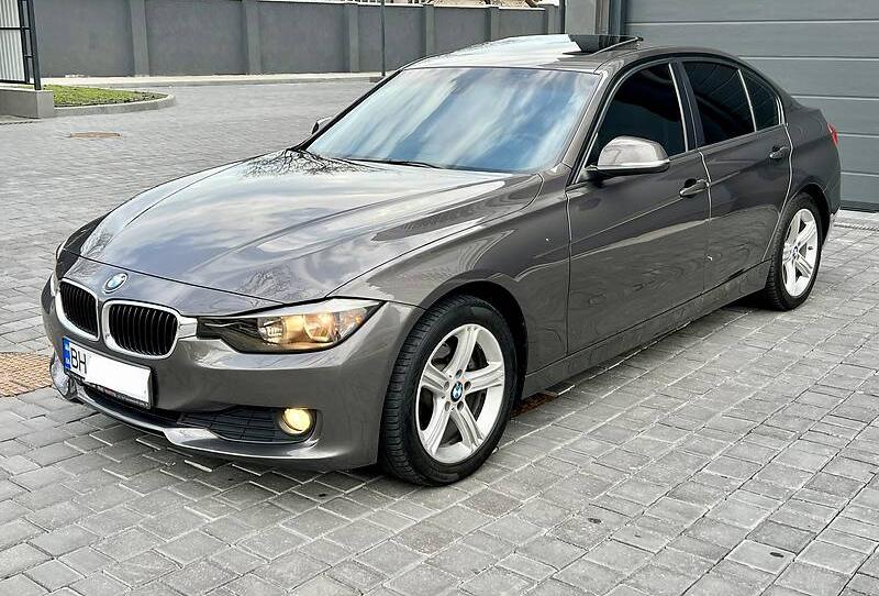 BMW 328 2013