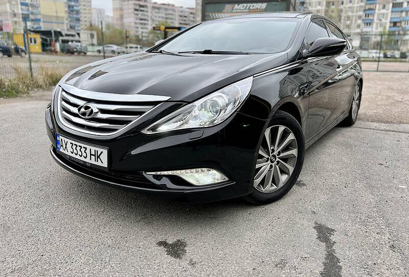 Hyundai Sonata 2013