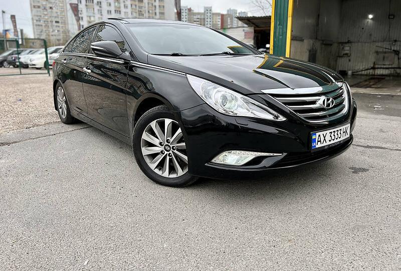 Hyundai Sonata 2013