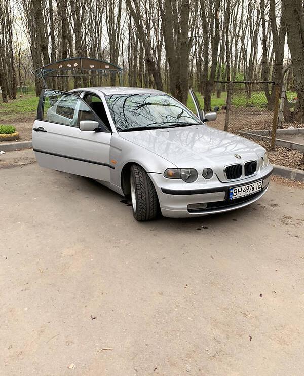 BMW 320 compact 2002