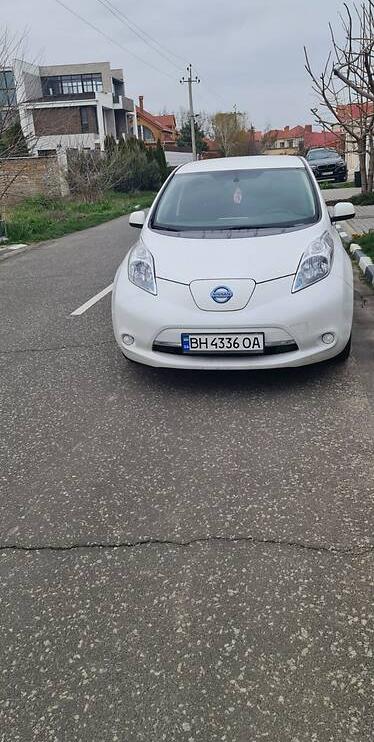 Nissan Leaf 2014