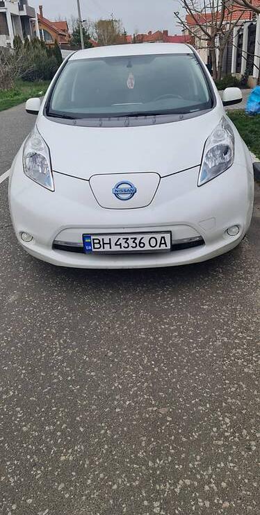 Nissan Leaf 2014