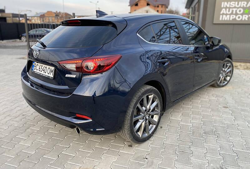 Mazda 3 Grand Touring  2017