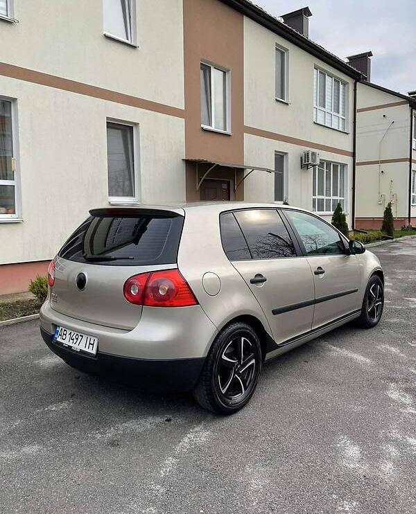 Volkswagen Golf V 2005