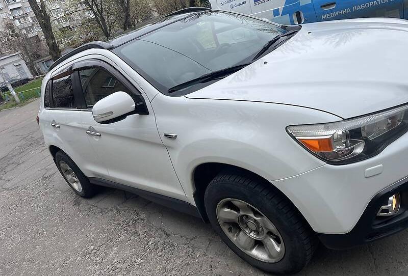 Mitsubishi ASX 2012