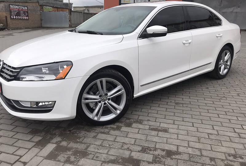 Volkswagen Passat B7 SEL 2015