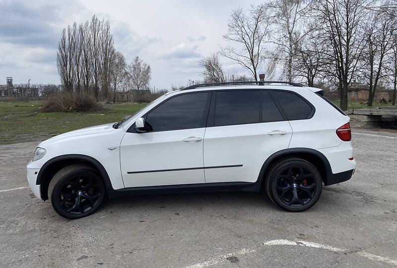 BMW X5 2011