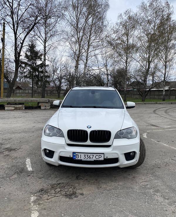 BMW X5 2011