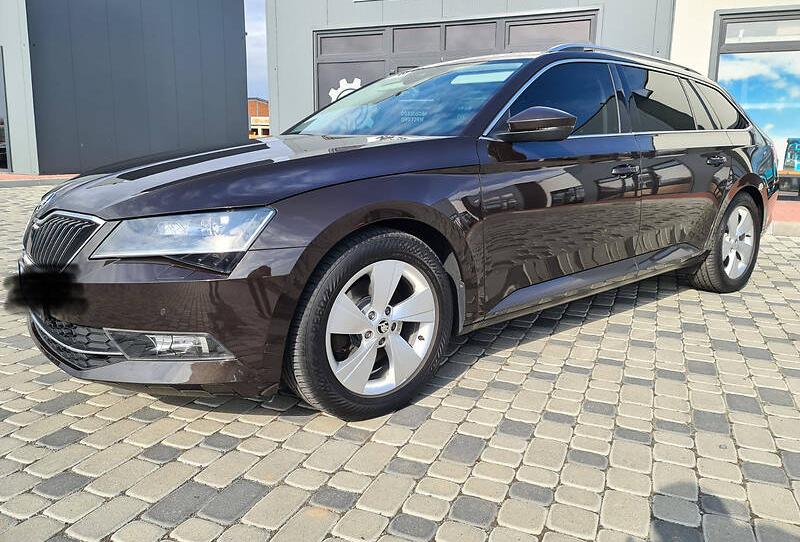 Skoda Superb 2016