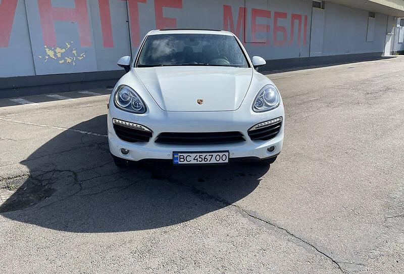 Porsche Cayenne 2012