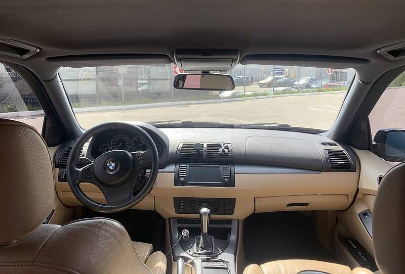 BMW X5 2005