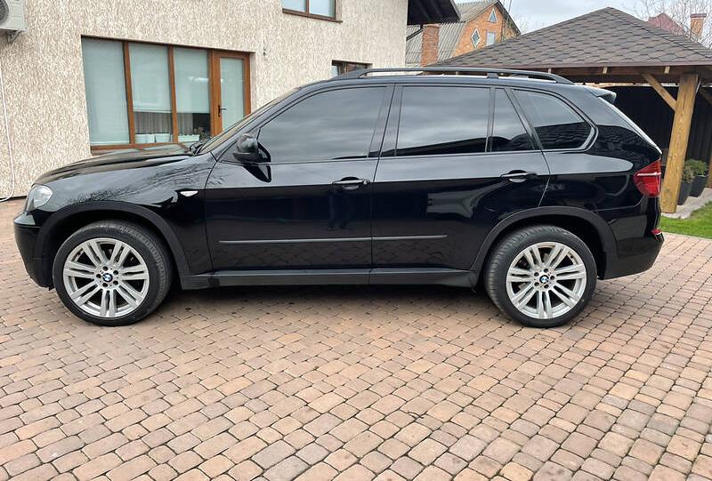 BMW X5 2011