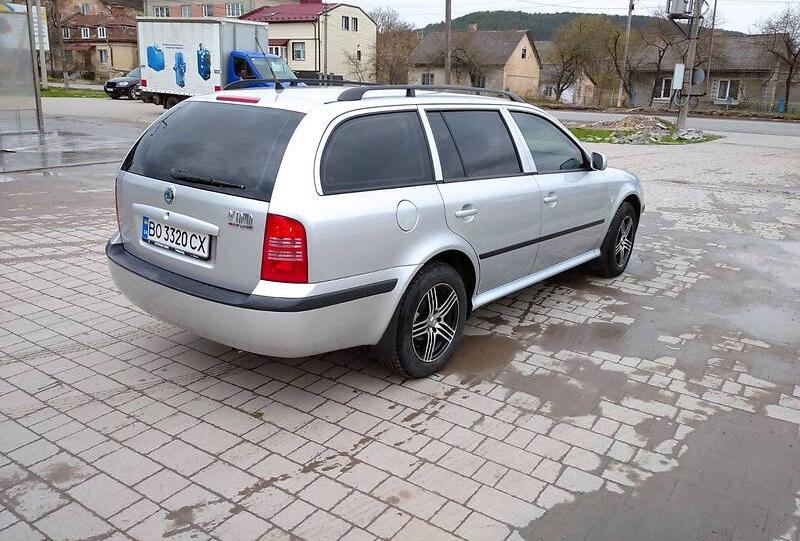 Skoda Octavia Tour 2000 2000