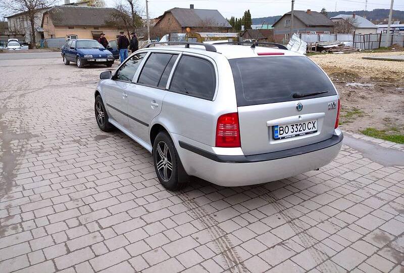 Skoda Octavia Tour 2000 2000