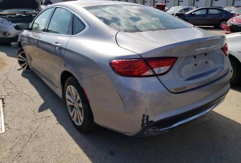 Chrysler 200 2015