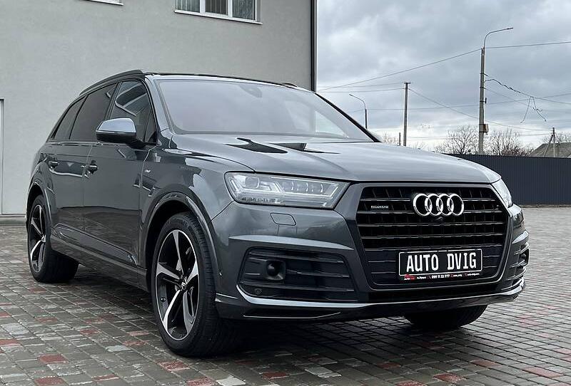 Audi Q7 S LINEx3 MAXIMAL 2017