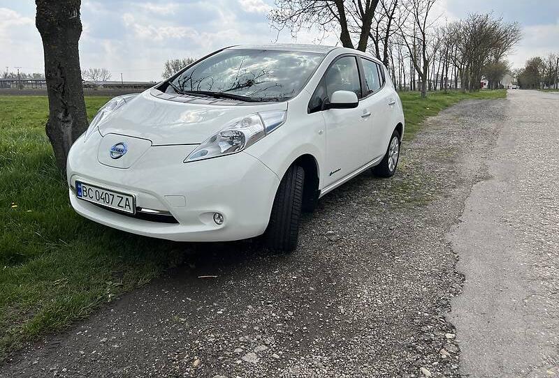 Nissan Leaf 2014