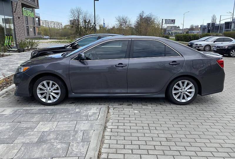 Toyota Camry 50 2014