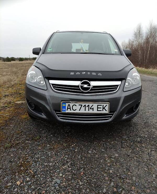 Opel Zafira 2012