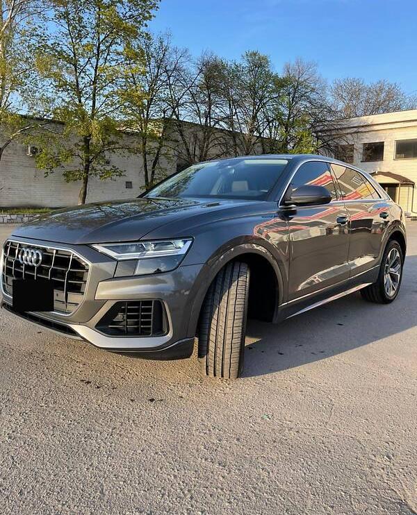 Audi Q8 2020