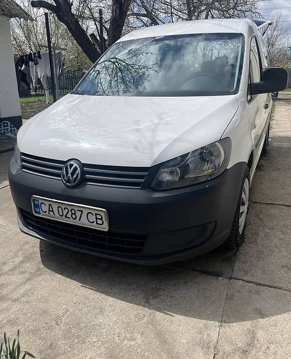 Volkswagen Caddy пасс. 2011