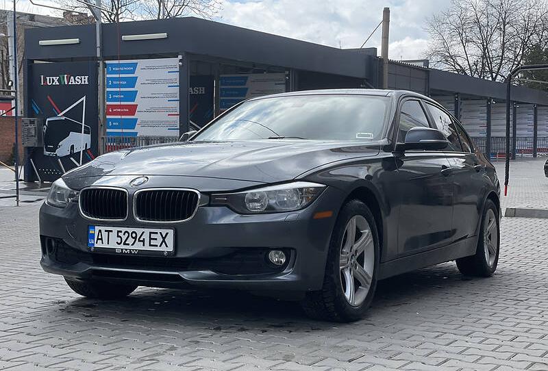 BMW 328 2015