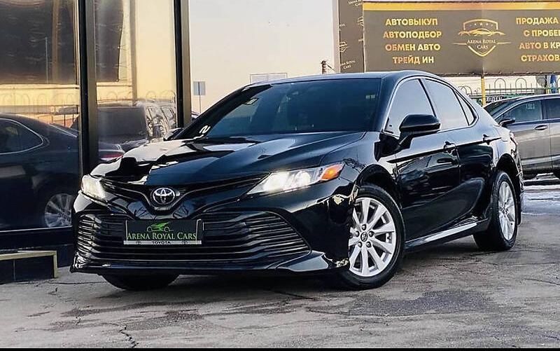 Toyota Camry 2018