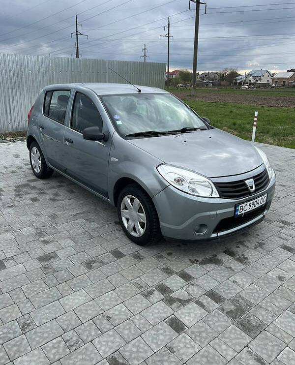 Dacia Sandero 1.4 2010