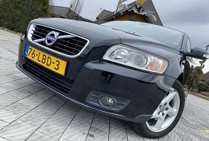 Volvo V50 2010