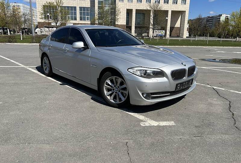 BMW 530 2013