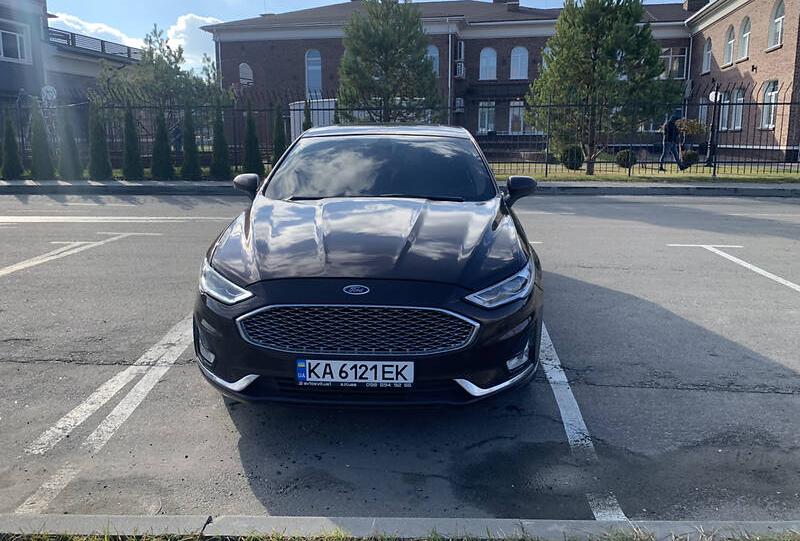 Ford Fusion SE 2019